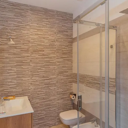 Vista Mare 4*