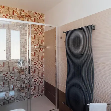 Vista Mare 4*